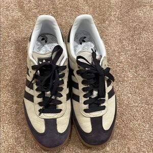 Adidas Samba’s